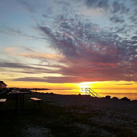 Manoir Sur Mer Sainte Anne des Monts ภายนอก รูปภาพ