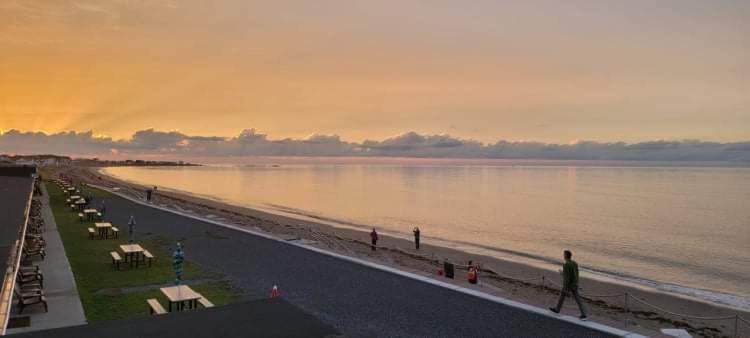 Manoir Sur Mer Sainte Anne des Monts ภายนอก รูปภาพ